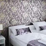 Hotel Garni Azur