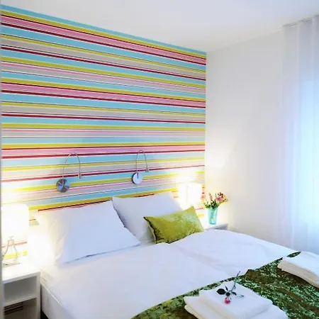 Hotell Garni Azur 3*