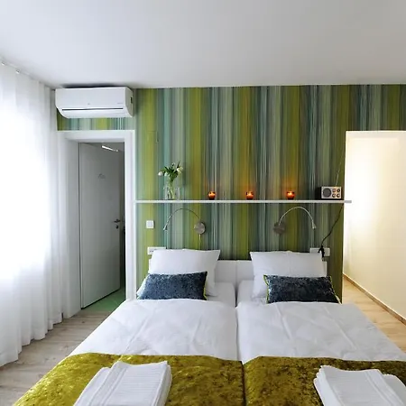 Hotell Garni Azur