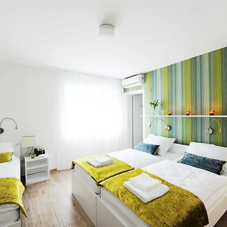 Garni Azur 3*