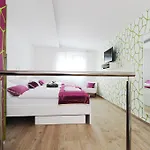 Garni Azur 3*