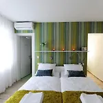 Hotell Garni Azur