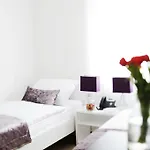 Garni Azur Hotell Ljubljana